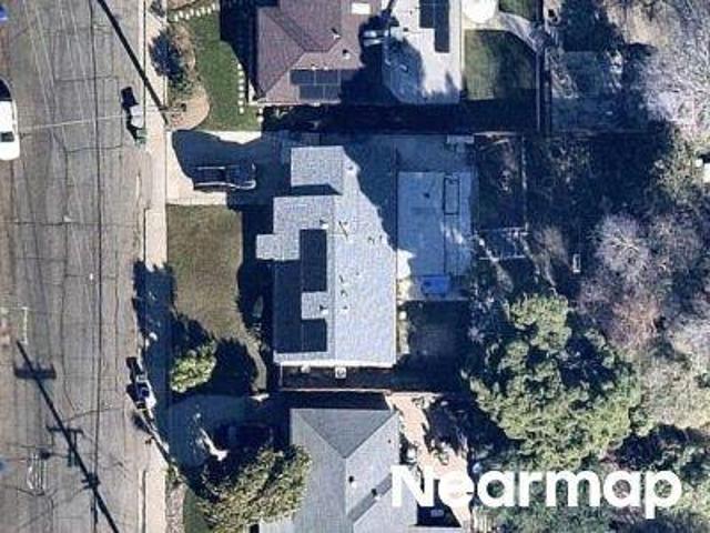 Falmouth Dr