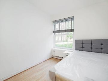 Falmouth Road, London SE1 3 bed ground floor flat to rent £2,899 pcm £669 pw
