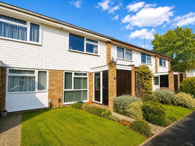 Falstone, Woking, Surrey GU21, 2 bed terraced house to rent, £1,750 pcm | PrimeLocation