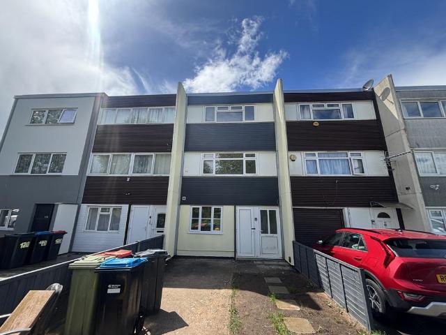 Farthing Grove, Milton Keynes, MK6 1 bed in a house share to rent £650 pcm £150 pw