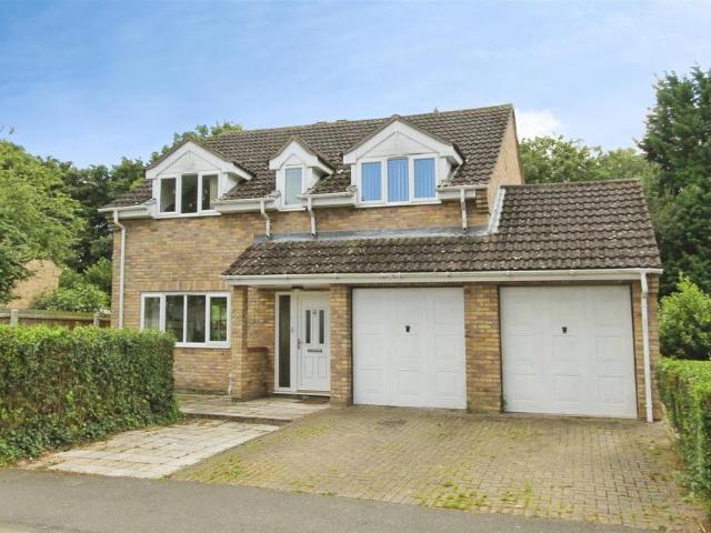 Farthing Lane, St. Ives 4 bed detached house to rent £1,900 pcm £438 pw