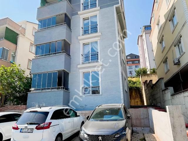 Faruk Güler Gayrimenkulden Kiralık Geniş 3+1 Daire