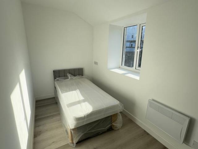 Far Gosford Street, Coventry CV1, Studio to rent, £700 pcm | PrimeLocation