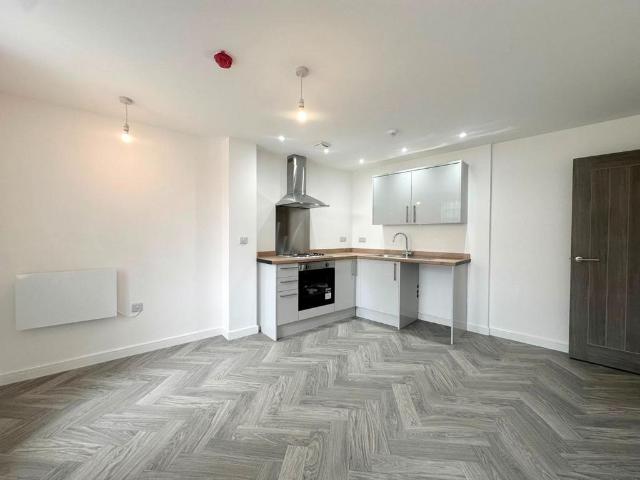 Faraday Court, Conduit Street, Leicester 1 bed apartment to rent £695 pcm £160 pw