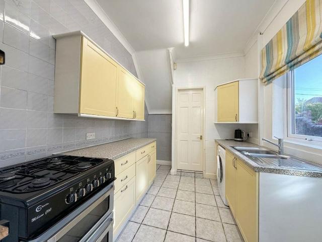 Faraday Grove, Gateshead NE8, 2 bed flat to rent, £695 pcm | PrimeLocation