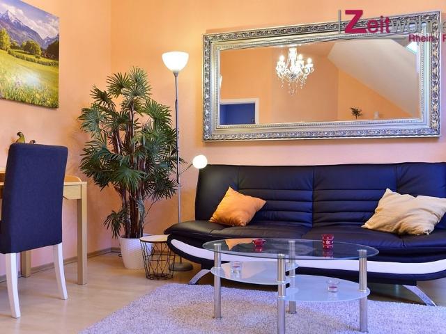 Farbenfroh Wohnung in Bonn Endenich Video Online