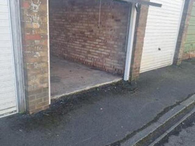 Fareham Way Garages, Cramlington, Garage For Rent