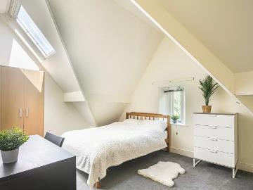 Farfield Sheffield Student Accommodation | Amber