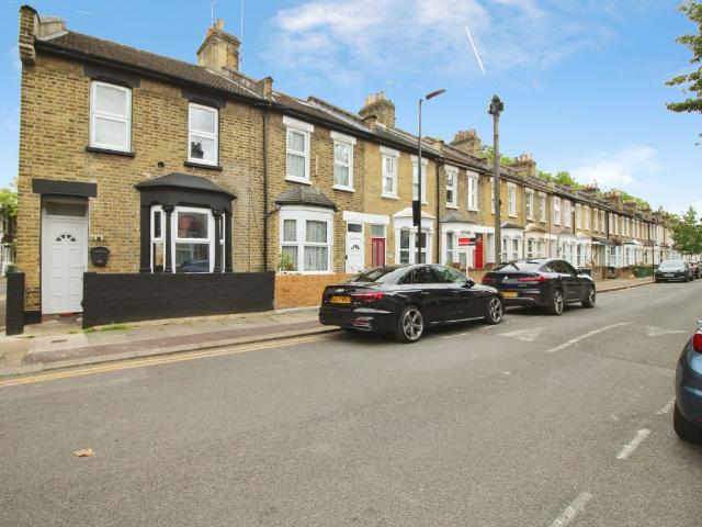 Faringford Road, Stratford E15, 2 bed end terrace house to rent, £2,100 pcm | PrimeLocation