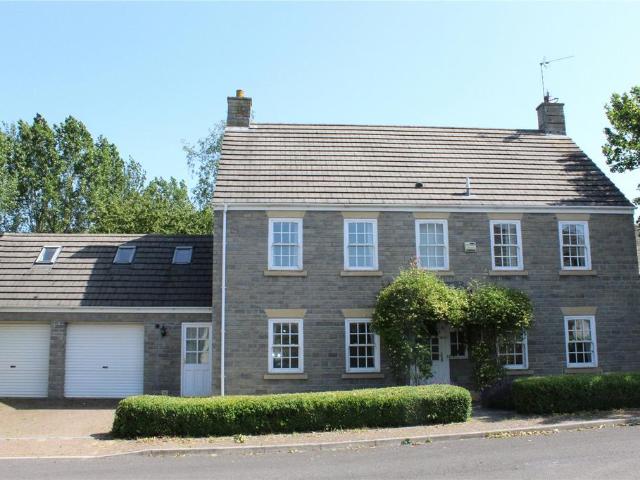 Farm Close, Westbury Sub Mendip. 5 bed detached house to rent £2,200 pcm £508 pw