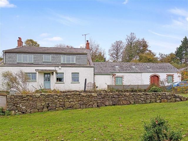 7 bedroom detached house for sale