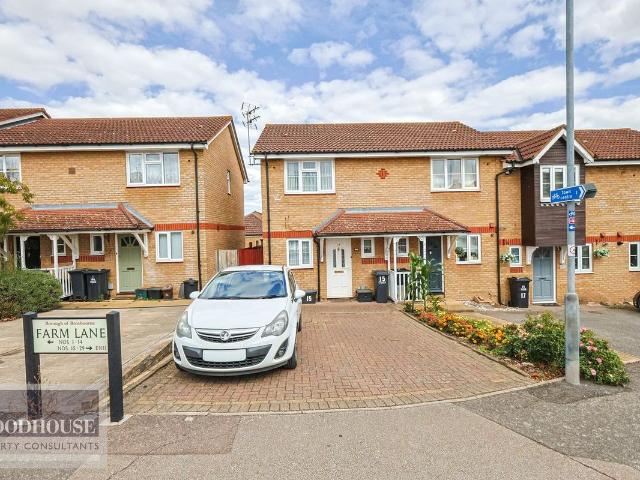 Farm Lane, Hoddesdon EN11, 2 bed end terrace house to rent, £1,450 pcm | PrimeLocation