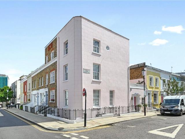 Farm Place, Kensington, London, W8 4 bed end of terrace house to rent £14,998 pcm £3,461 pw