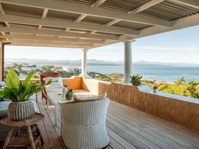 farm style beach retreat in the hear.