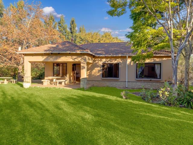 Farm To Let in Saddlebrook Estate