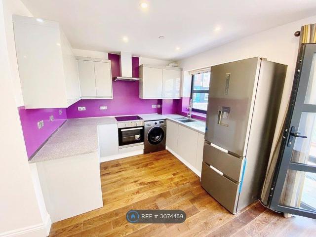 Farmer Road, London E10, 1 bed flat to rent, £1,700 pcm | PrimeLocation