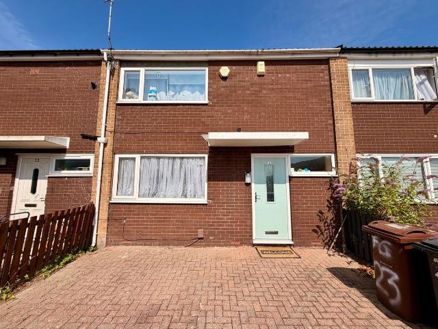 Farndale Garth, Leeds, West Yorkshire LS14, 2 bed terraced house to rent, £1,100 pcm | PrimeLocation