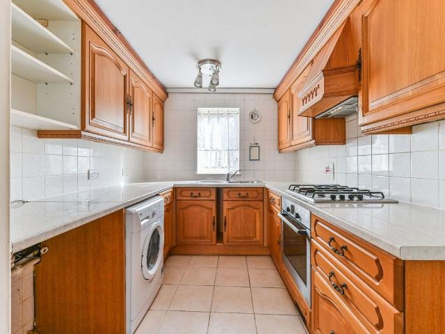 Farnham Gardens, Raynes Park, London SW20, 3 bed terraced house to rent, £2,500 pcm | PrimeLocation