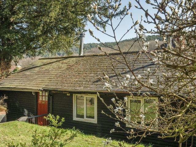 Farnham Lane, Coombeswell Pottery Farnham Lane GU27, 1 bed semi detached bungalow to rent, £1,200 pcm | PrimeLocation