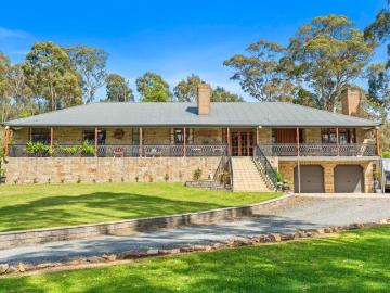 'Farnham Lodge' A heart filling homestead on 10 acres of spectacular terrain