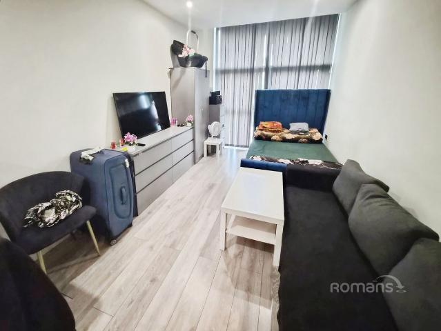 Farnham Road, Slough, Berkshire SL1, 1 bed flat to rent, £1,300 pcm | PrimeLocation