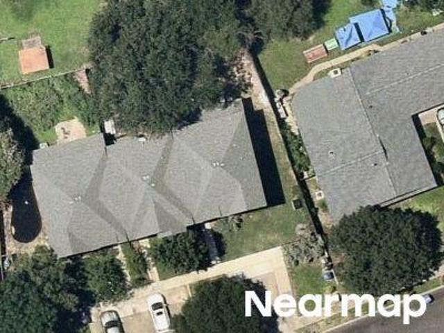 Farragut Dr