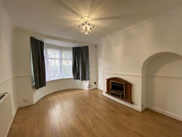 Farren Road, Coventry CV2, 3 bed terraced house to rent, £1,050 pcm | PrimeLocation