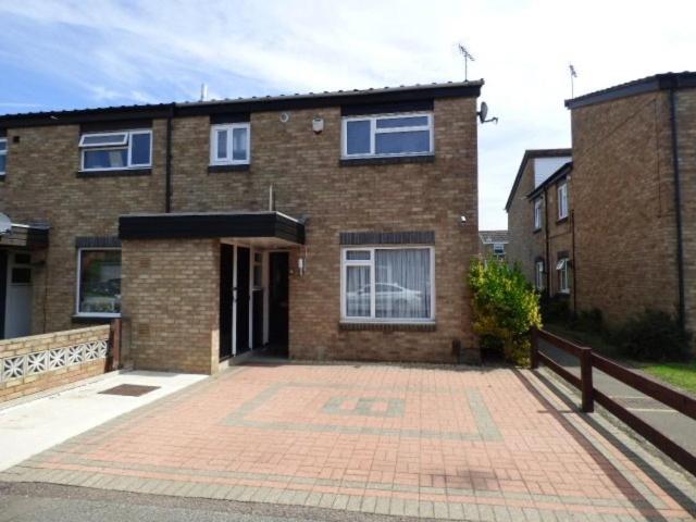 Farrer Street, Kempston 3 bed end of terrace house to rent £1,450 pcm £335 pw