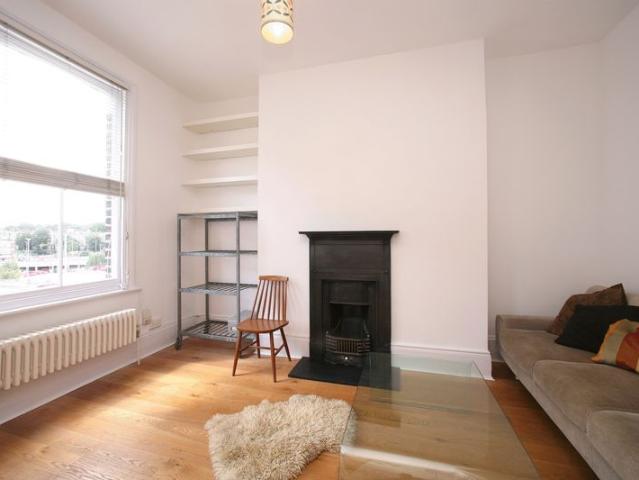 Farringdon Road, London EC1R, 1 bed flat to rent, £2,250 pcm | PrimeLocation