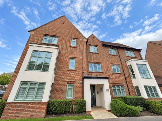 Farriers Way, Watford
