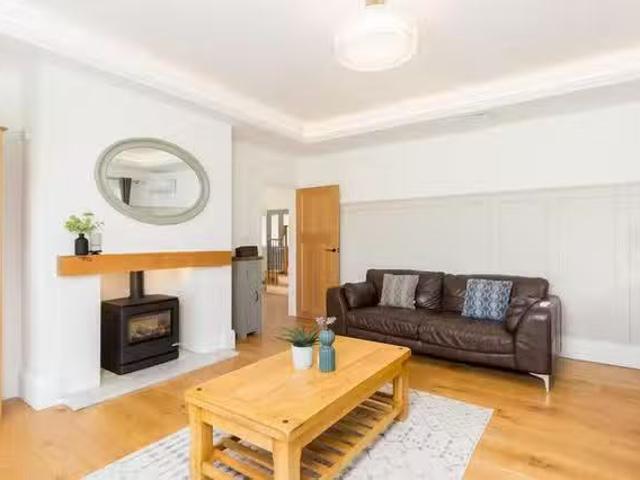 Farriers Court