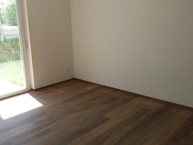 Fast neue 2 Zimmerwohnung in Steyr mit Terrasse und Grünanteil