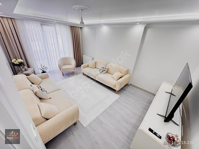 FASTYAP ARNAVUTKÖY KÜLTÜR MERKEZİN YANI 90M 2+1 SATILIK ARA DAİR