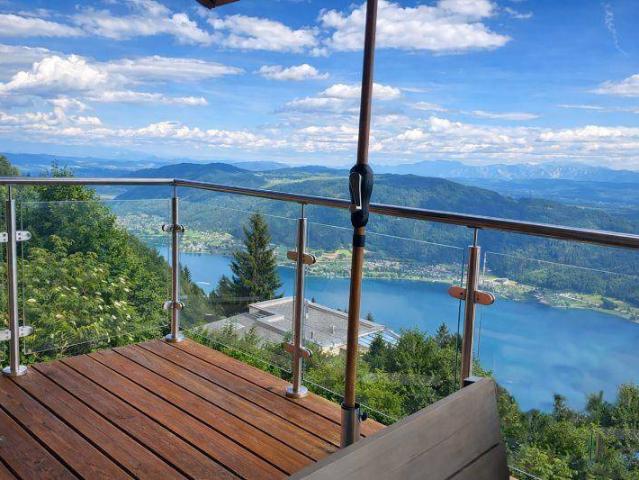 Faszinierendes Seeblick Domizil mit Freizeitwohnsitzwidmung über dem Ossiacher See / Gerlitzen