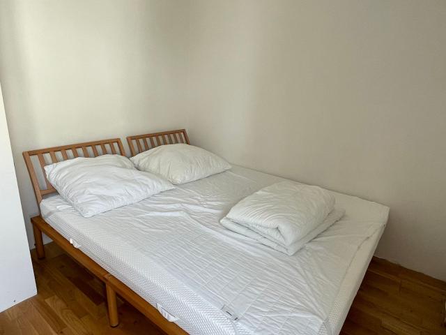 Fashionable and charming flat with parking +Wallbox, Vienna Amsterdam Apartments for Rent