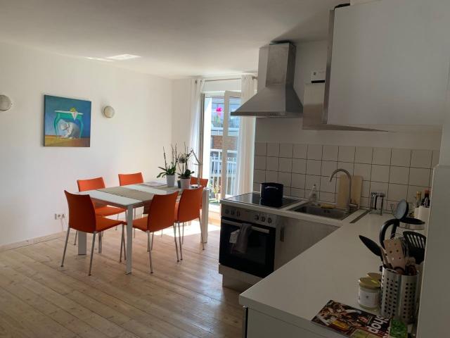 Fashionable and wonderful flat in Düsseldorf, Dusseldorf Amsterdam Apartments for Rent