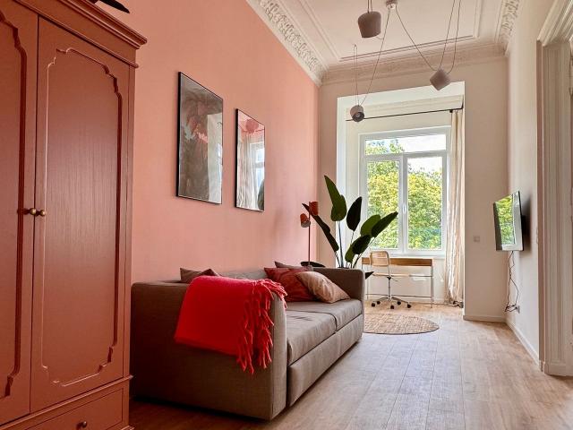 Fashionable apartment Kreuzberg, Berlin Amsterdam Apartments for Rent