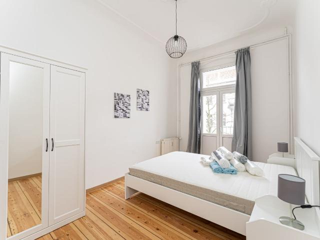 Fashionable apartment in Friedrichshain, Berlin Amsterdam Apartments for Rent