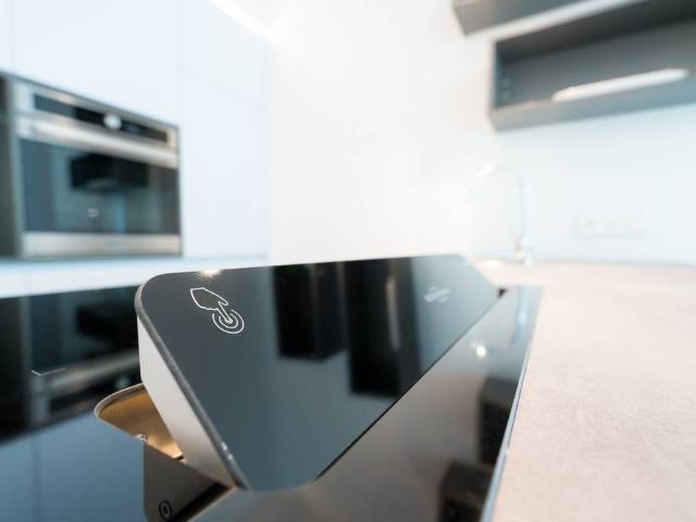 Fashionable Biz Apartment with air conditioning, walk in closet and private terrace, Vienna Amsterdam Apartments for Rent