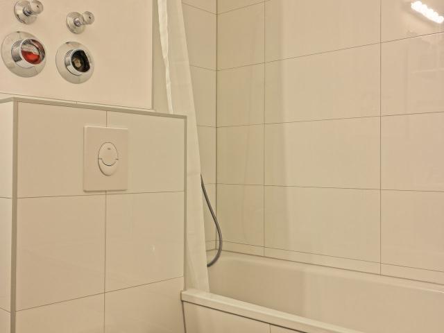 Fashionable, bright studio in Kreuzberg Berlin, Berlin Amsterdam Apartments for Rent