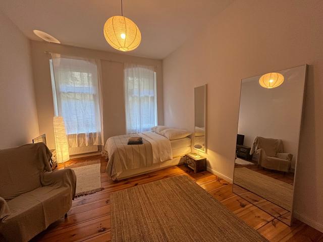 Fashionable, cozy home in Prenzlauer Berg, Berlin Amsterdam Apartments for Rent