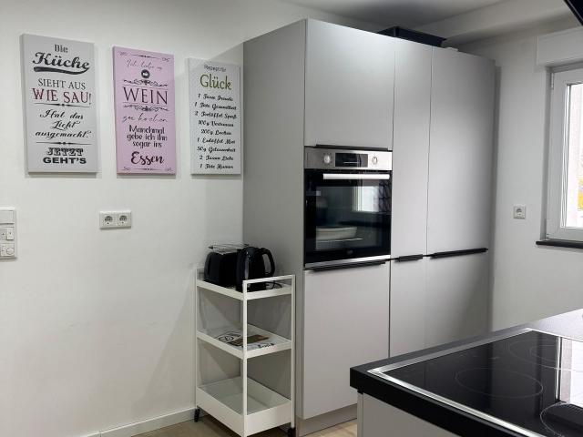 Fashionable, cute studio located in Bielefeld, Bielefeld Amsterdam Apartments for Rent