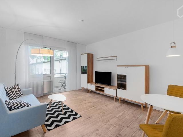 Fashionable & neat studio in Frankfurt am Main Dornbusch, Frankfurt Amsterdam Apartments for Rent