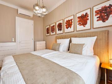 Fashionable, nice apartment in vibrant neighborhood, Vienna Amsterdam Apartments for Rent