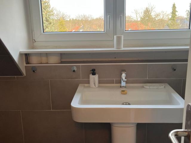 Fashionable, nice apartment in Alt Hohenschönhausen, Berlin Amsterdam Apartments for Rent
