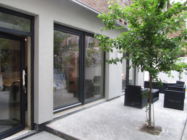 Fashionable, quiet flat, Frankfurt Amsterdam Apartments for Rent
