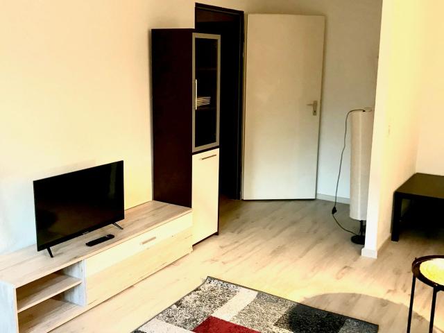 Fashionable studio Düsseldorf, Dusseldorf Amsterdam Apartments for Rent