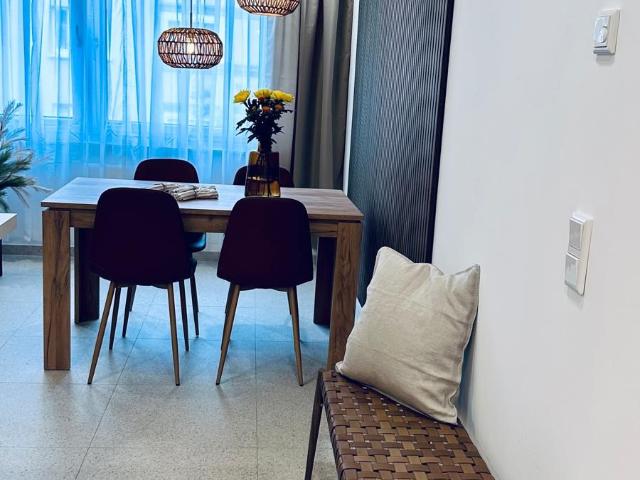 Fashionable suite in Düsseldorf, Dusseldorf Amsterdam Apartments for Rent