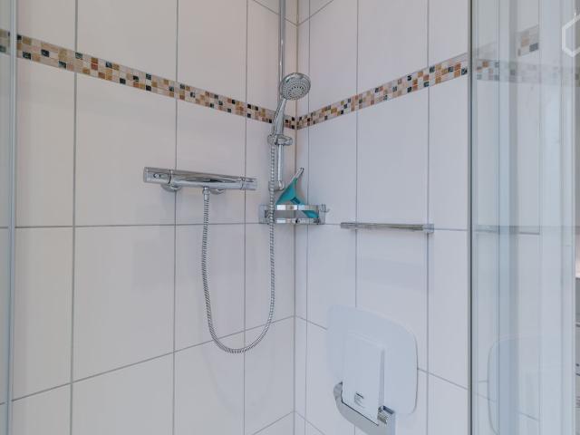 Fashionable suite in Lichterfelde Berlin, Berlin Amsterdam Apartments for Rent
