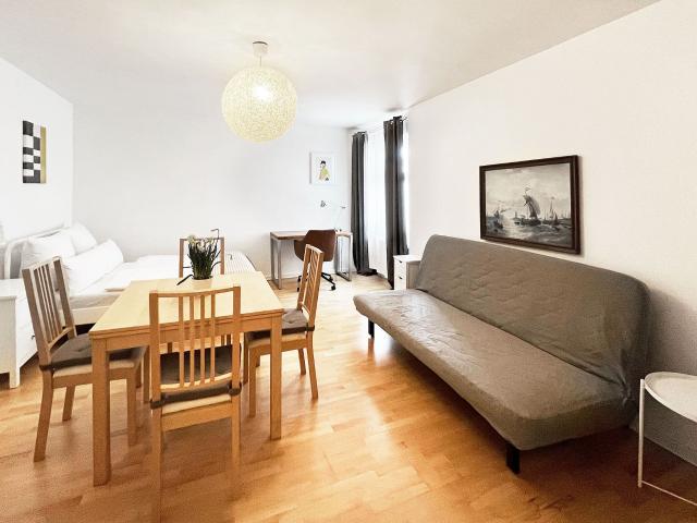 Fashionable suite Mitte